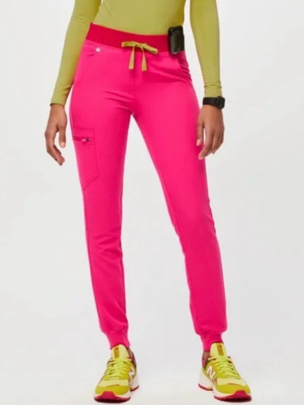 Figs shocking pink Zamora Jogger Pants (B1)